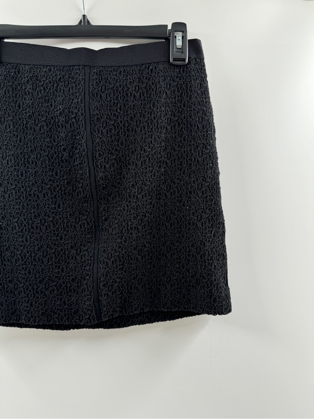 Ann Taylor Petite Textured Mini Skirt Women's 6P Black - Picture 3 of 7